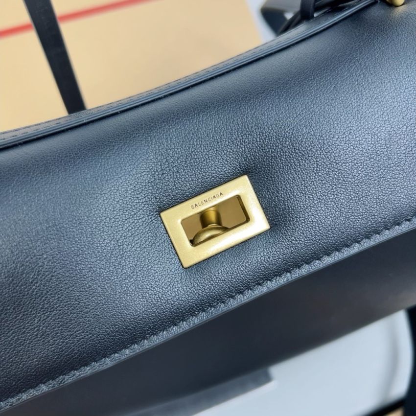 Ba1en*iaga Rodeo Small Handbag- Black