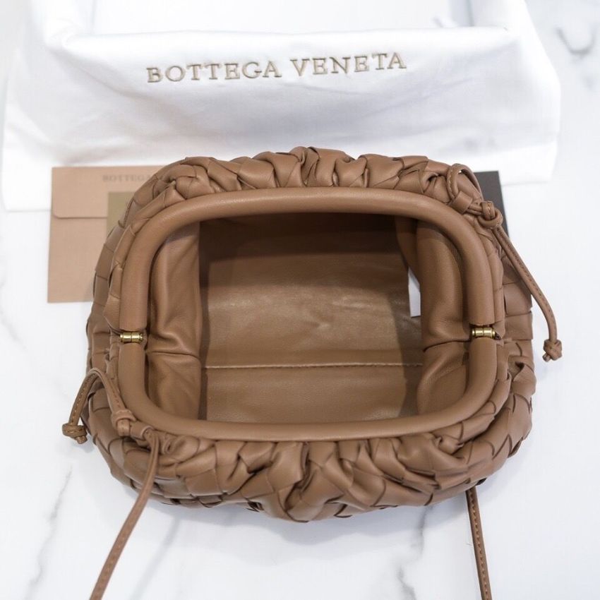 B0tt*ga Ven*ta Mini Pouch