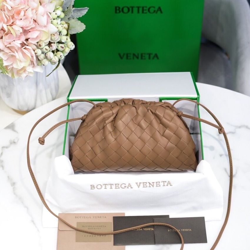 B0tt*ga Ven*ta Mini Pouch