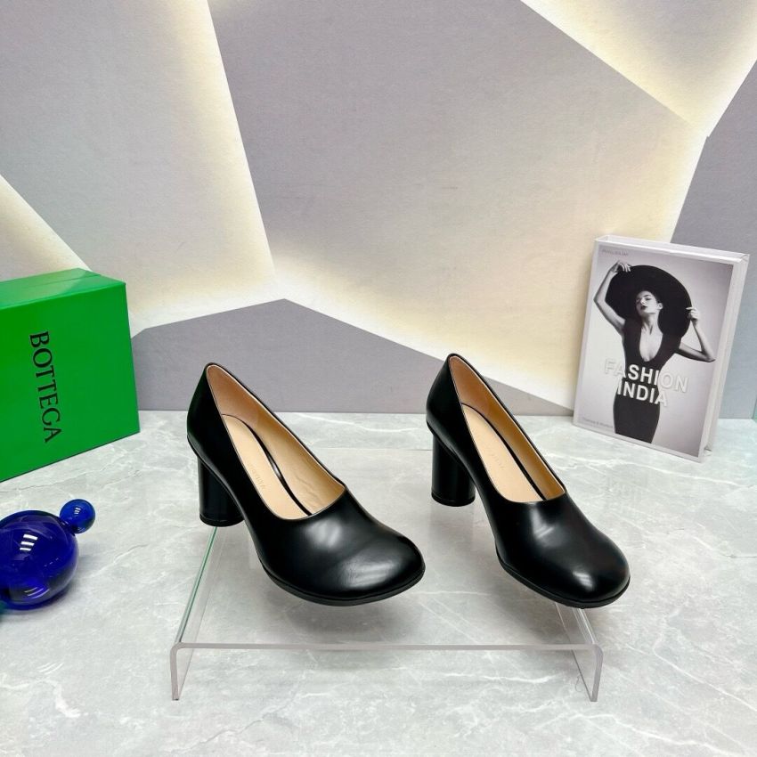 B0tt*ga Ven*ta Pumps, Size 35-41