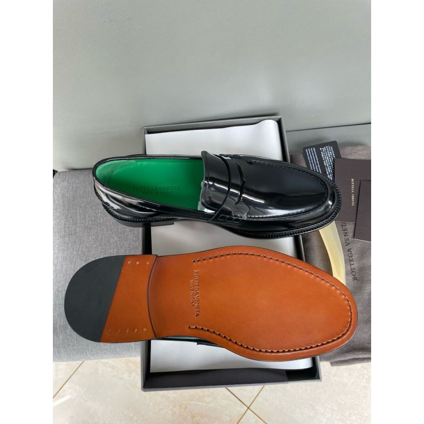 B0tt*ga Ven*ta Leather shoe for Men