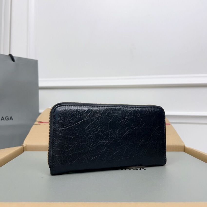 Ba1en*iaga Zippy Wallet
