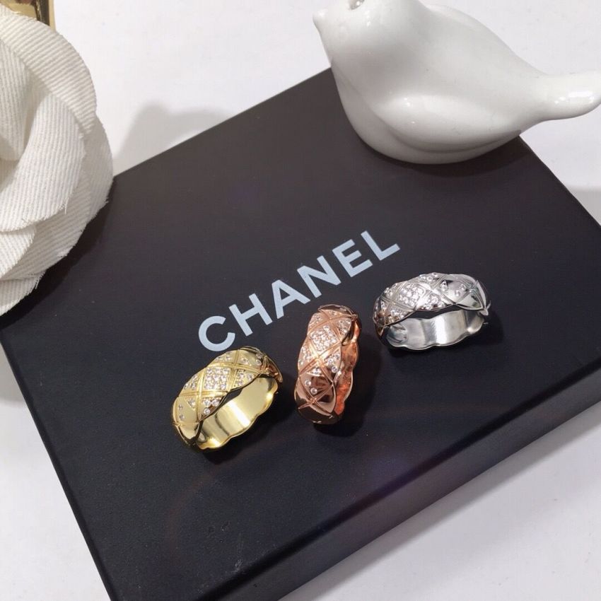 Ch**el Ring