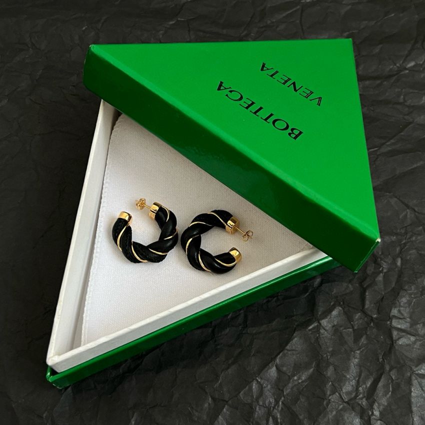 B0tt*ga Ven*ta Earrings