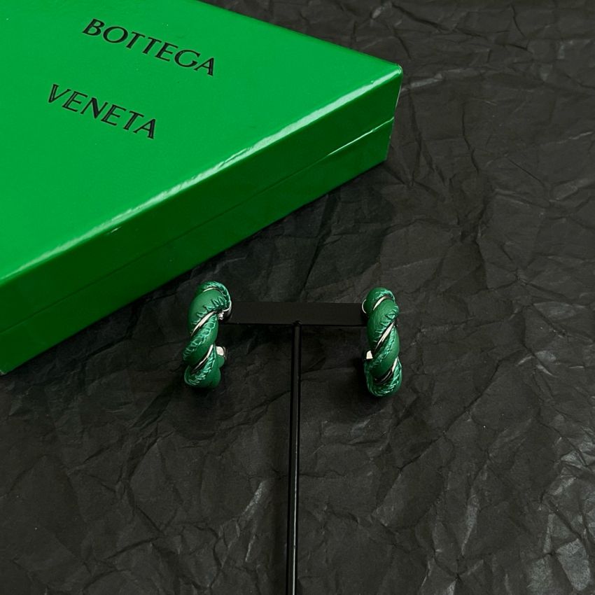 B0tt*ga Ven*ta Earrings