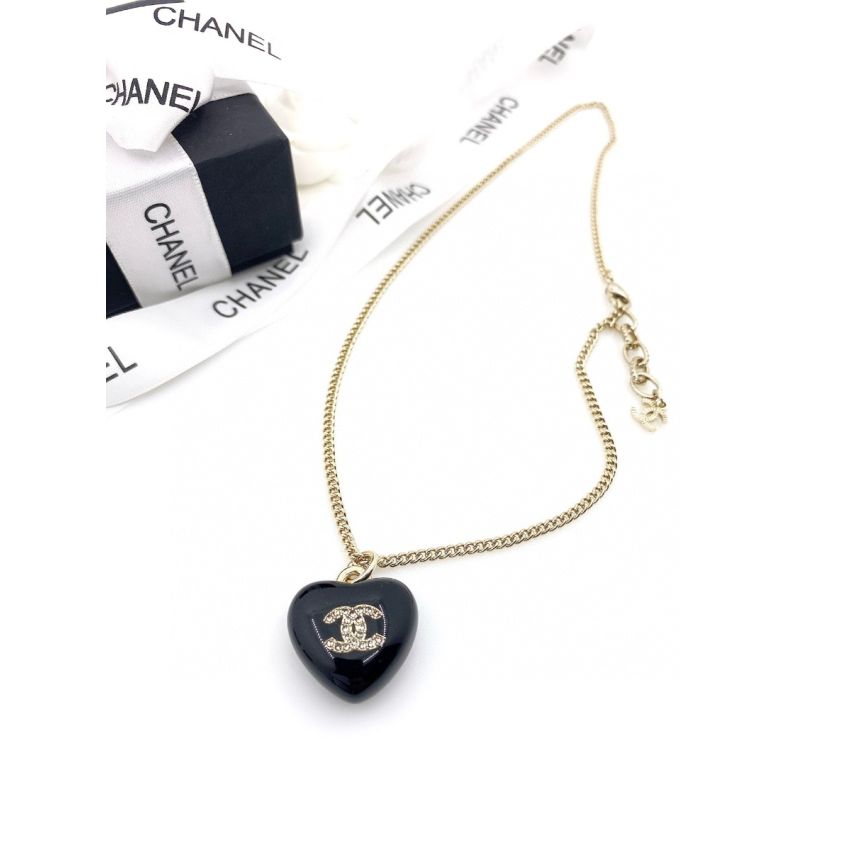 Ch**el Necklace