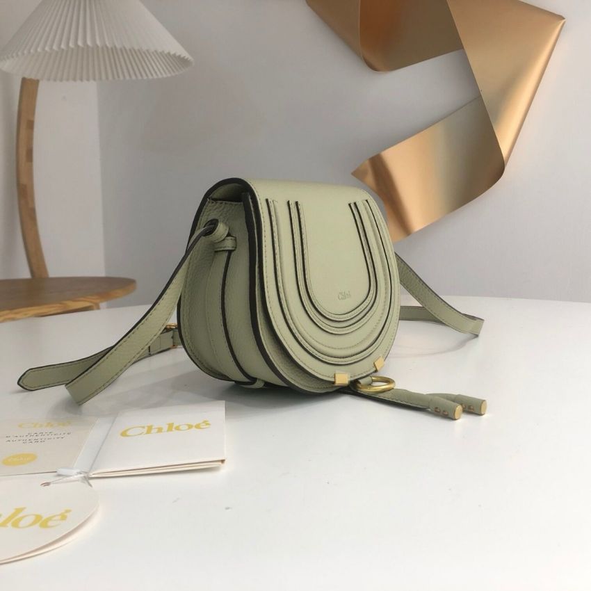 Ch10e marcie small saddle bag