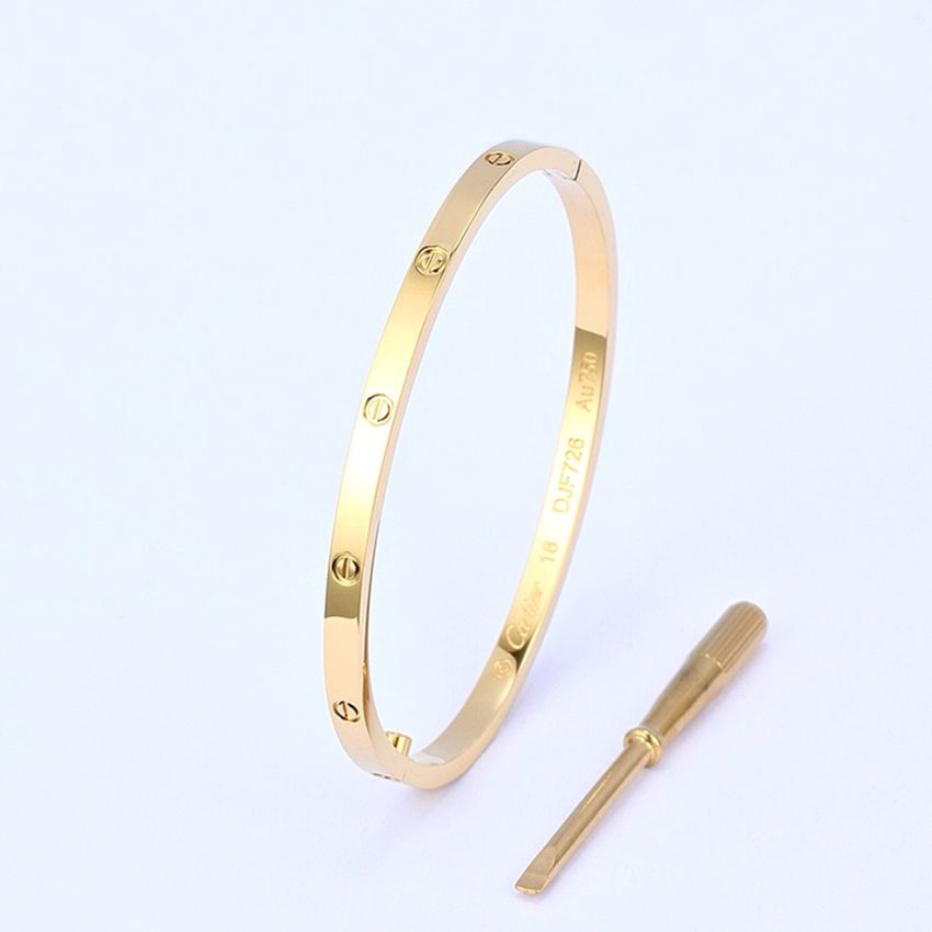 Ca*t1er bangle