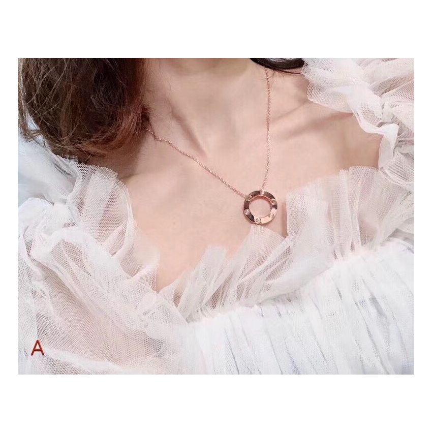 Ca*t1er Necklace