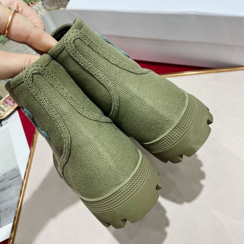 Ce1i*e Bulky Lace-up Unisex Boots, Size 35-46