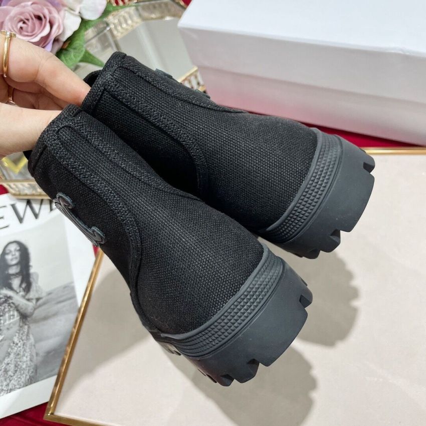 Ce1i*e Bulky Lace-up Unisex Boots, Size 35-46