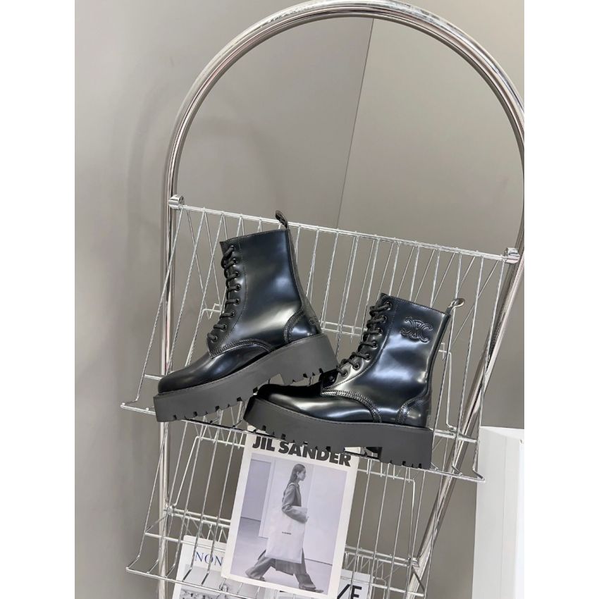 Ce1i*e Bulky Lace-up Boots