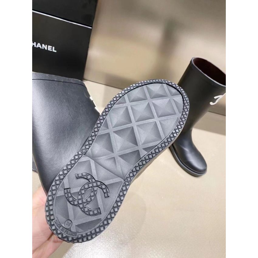 Ch**el Rain Boots