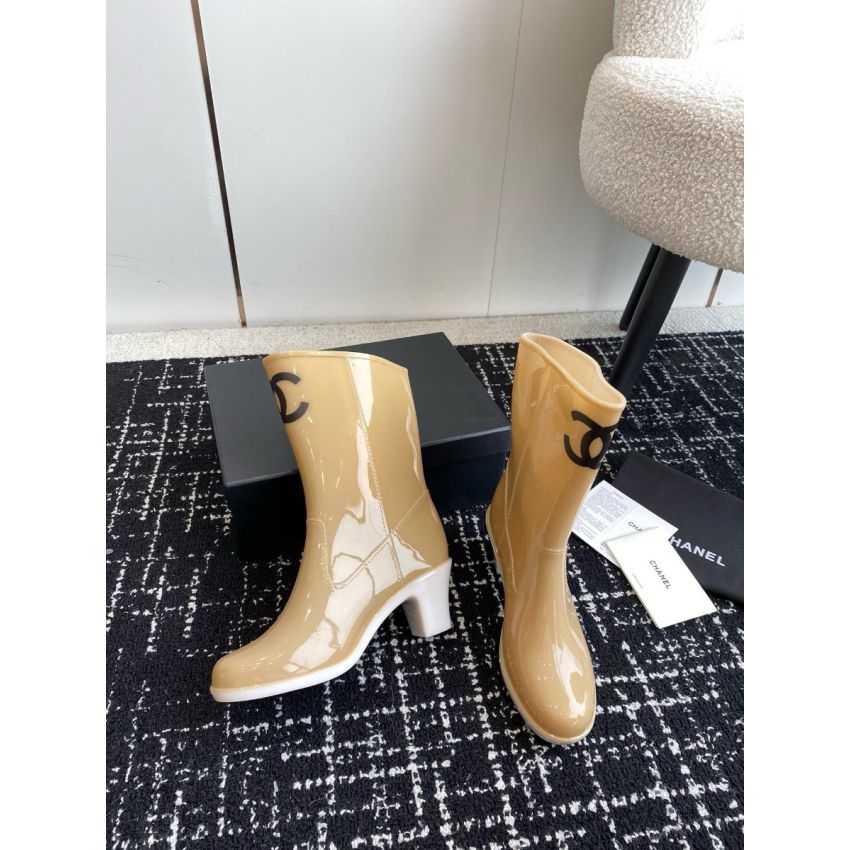 Ch**el Rain Boots