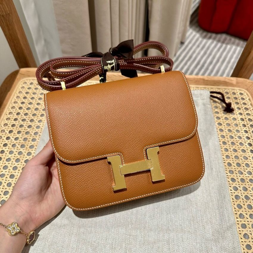 H**me5 Constance 18 / 24 in Epsom Leather