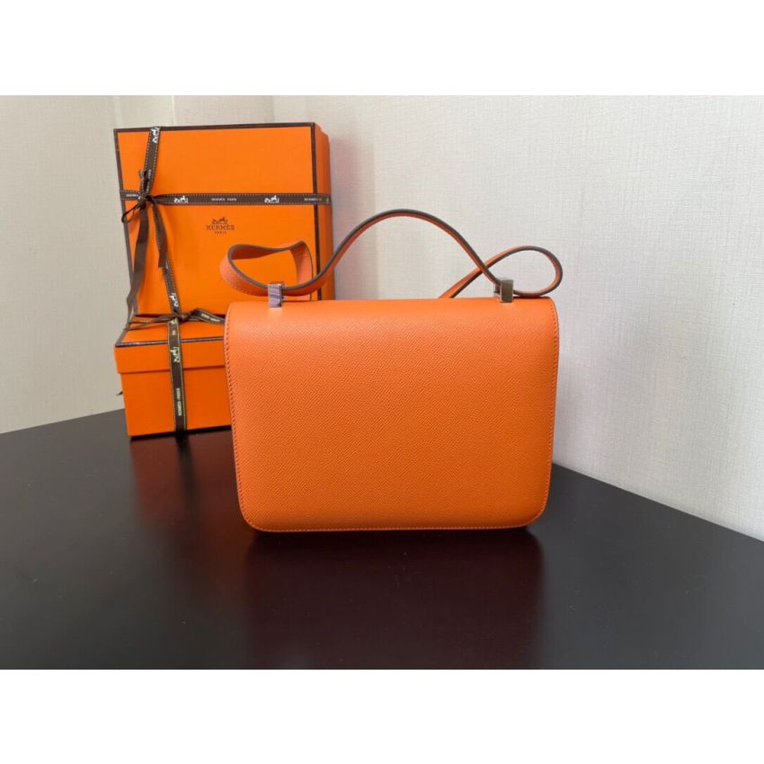 H**me5 Constance 18 / 24 in Epsom Leather