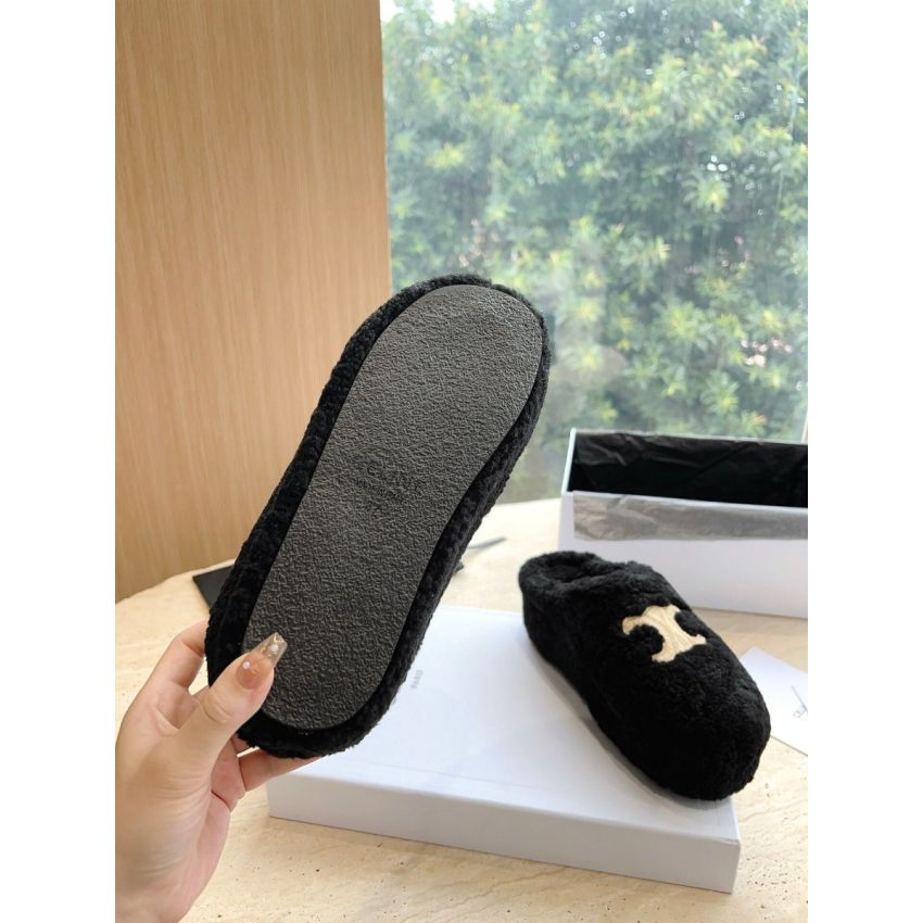 Ce1i*e Shearling shoes