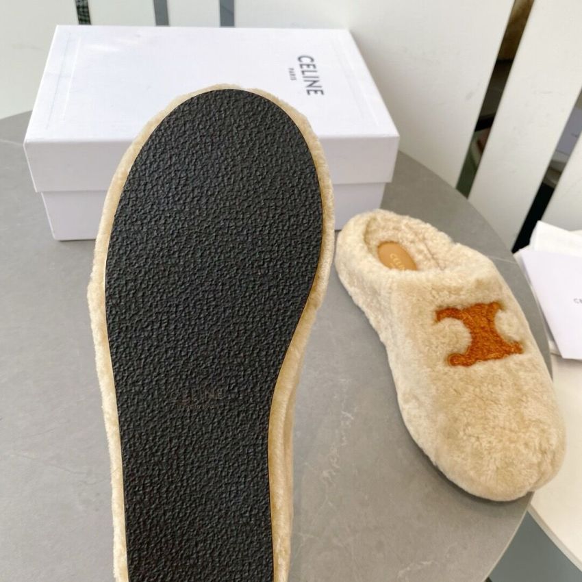 Ce1i*e Shearling shoes