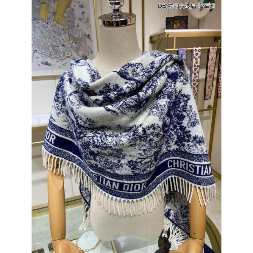 Chr1st1an D10r Shawl