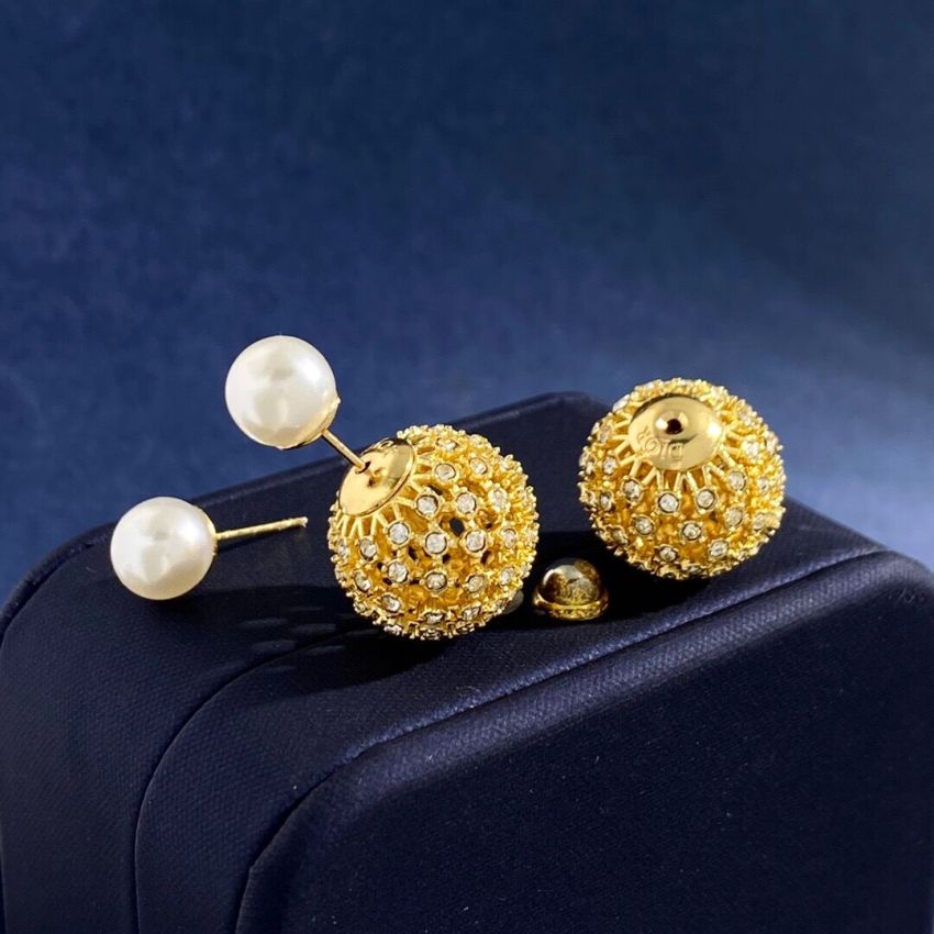 Chr1st1an D10r Earrings