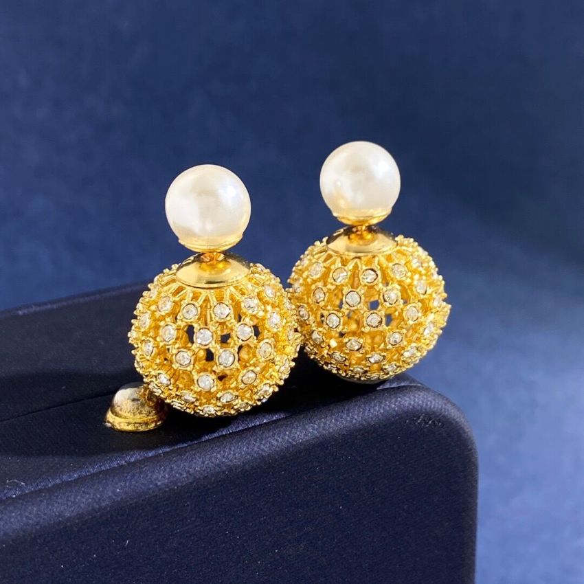 Chr1st1an D10r Earrings