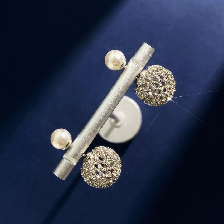 Chr1st1an D10r Earrings