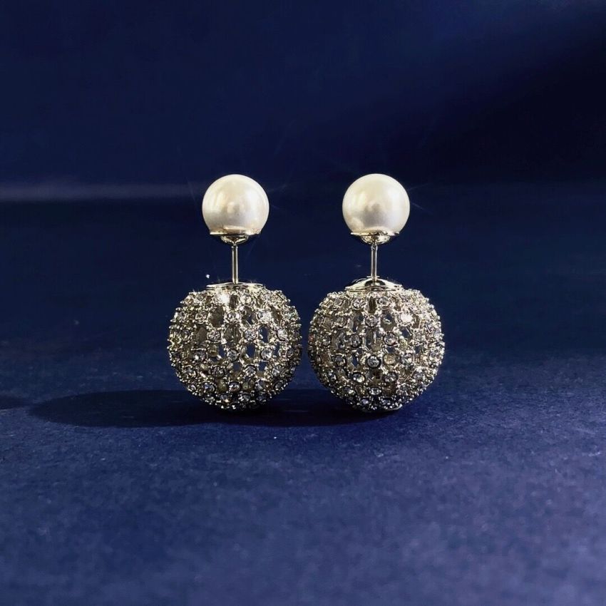 Chr1st1an D10r Earrings