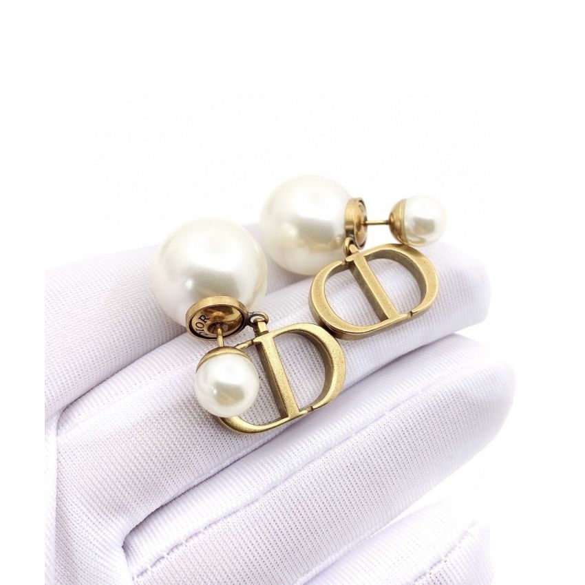 Chr1st1an D10r Earrings
