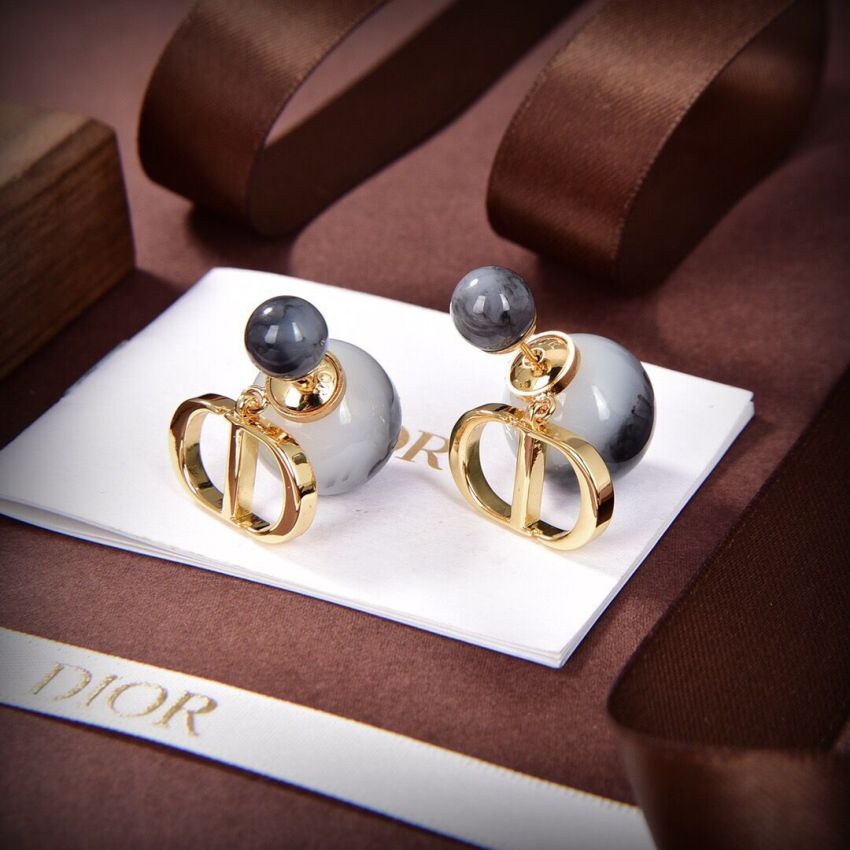 Chr1st1an D10r Earrings