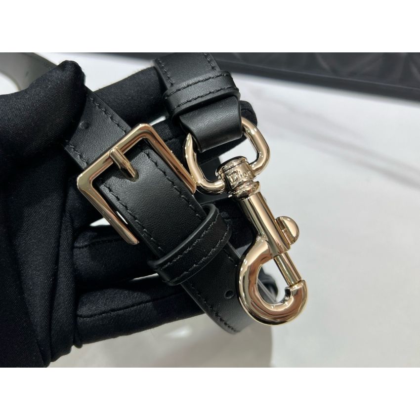 Medium D10r Book Tote