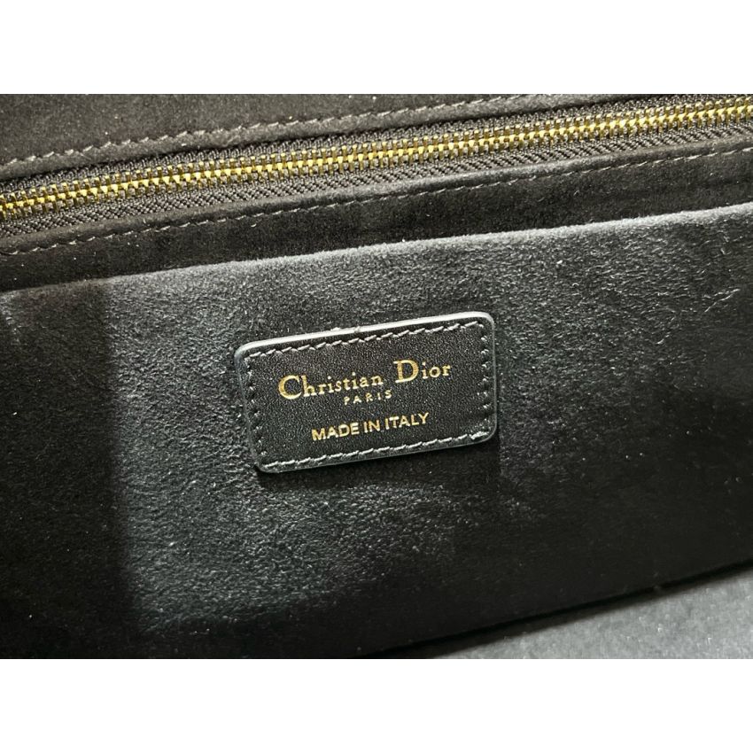 Small D10r Book Tote