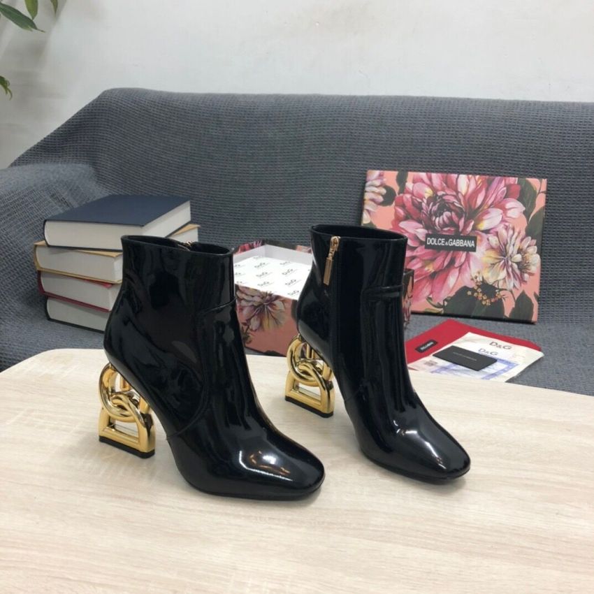 d01ce Gab*a*a boots