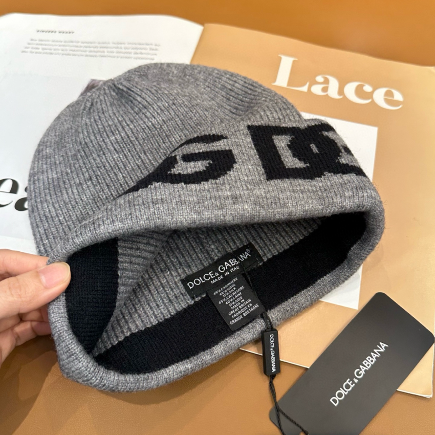 d01ce Gab*a*a beanie