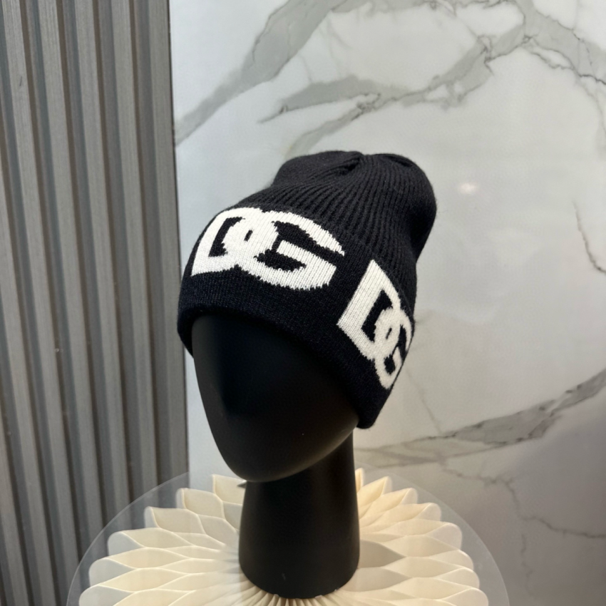 d01ce Gab*a*a beanie