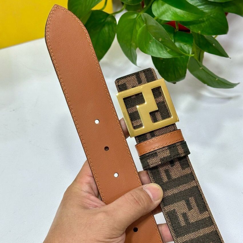 F**di FF Medium Belt 3.8cm