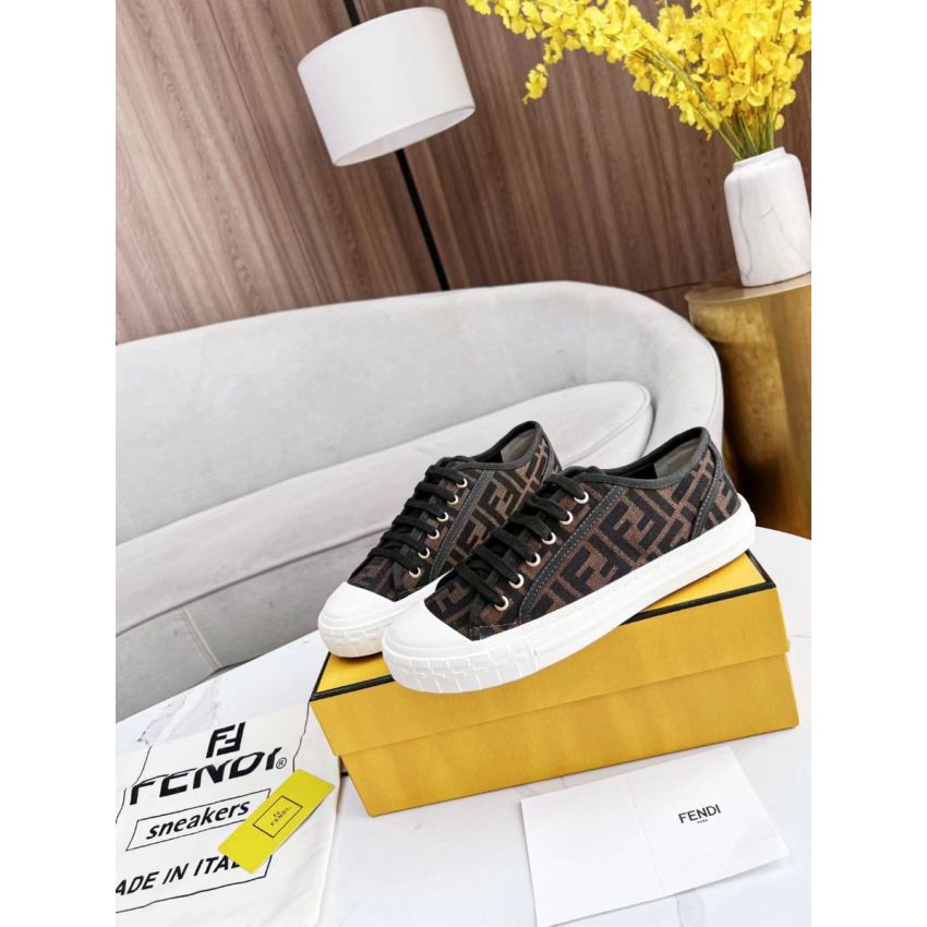 F**di Unisex Sneaker