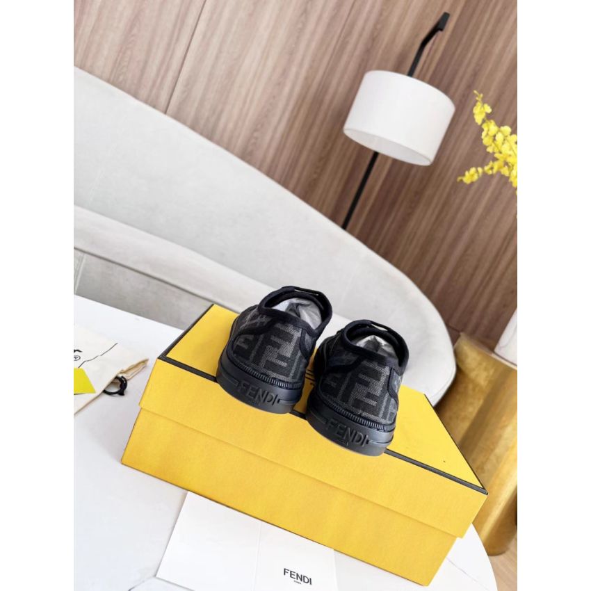 F**di Unisex Sneaker