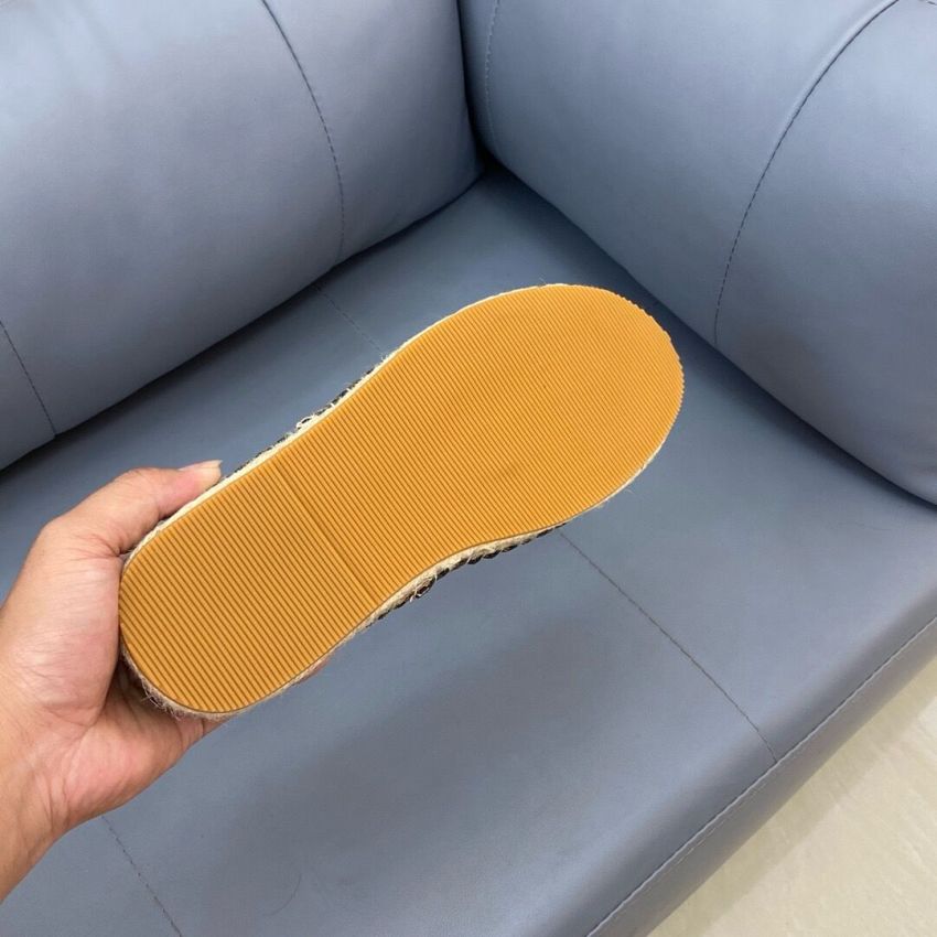 F**di Unisex Shoes