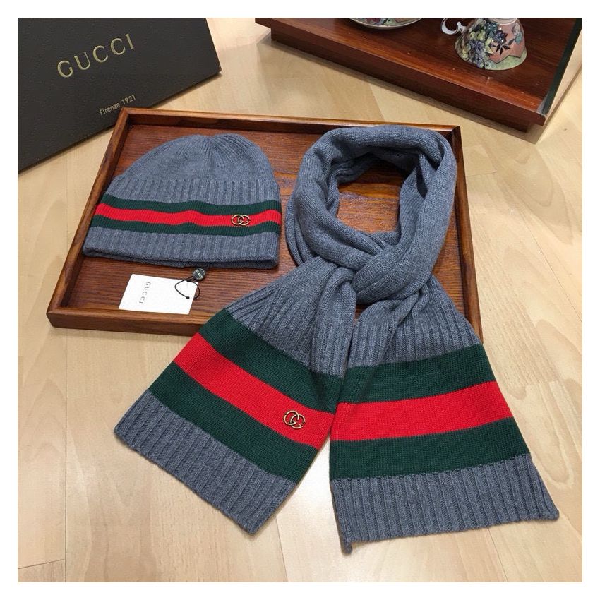 Gvc*1 Wool Scarf and Beanie