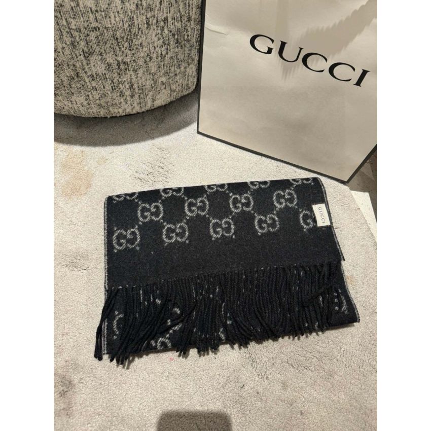 Gvc*1 Cashmere Scarf