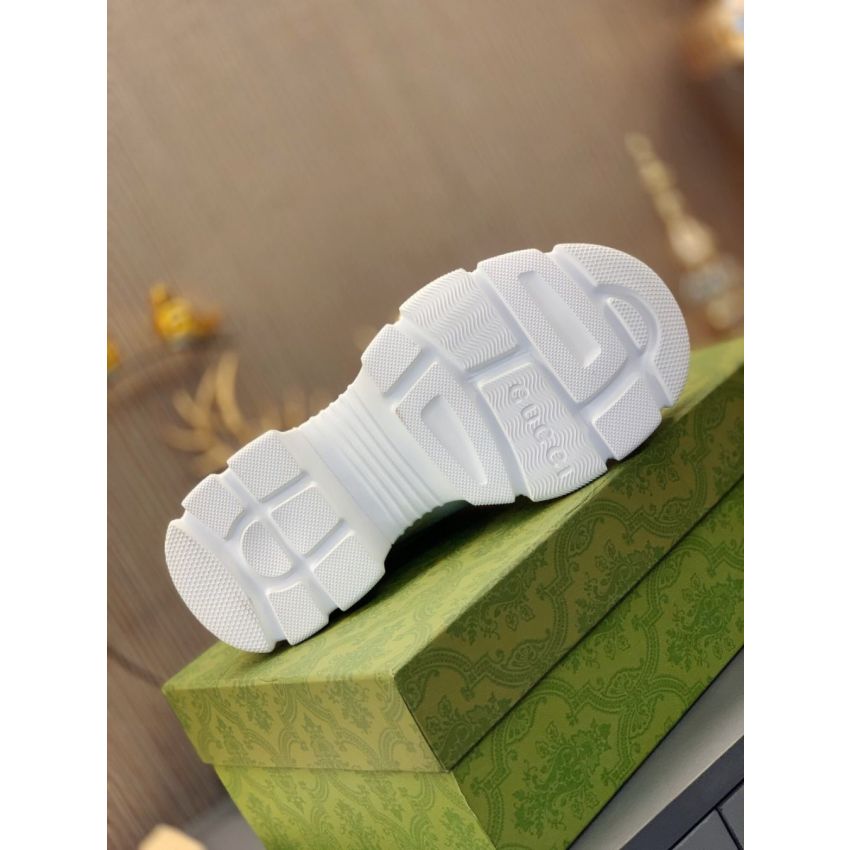 Gvc*1 Leather Sneaker