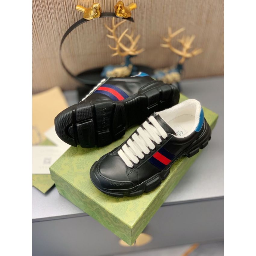 Gvc*1 Leather Sneaker