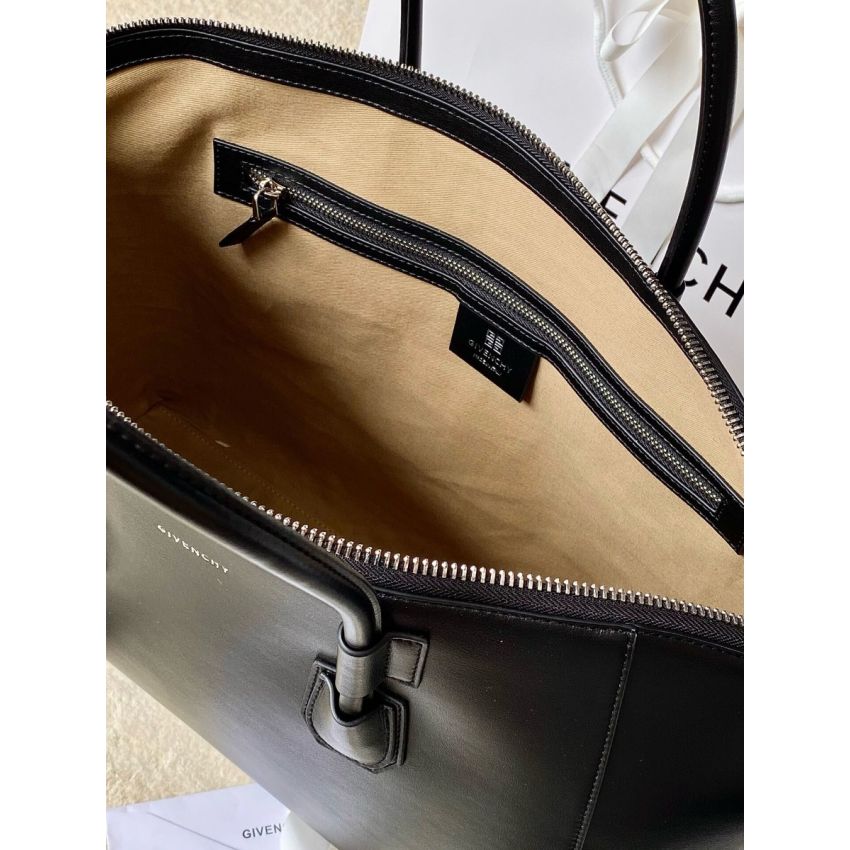 G1uenchy antigona sport tote