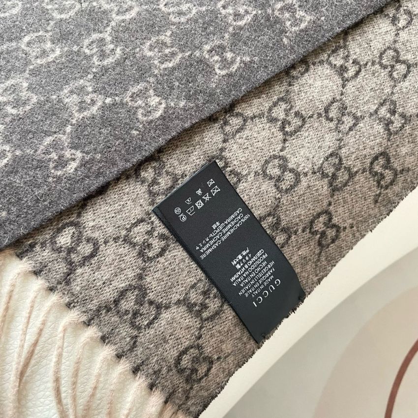 Gvc*1 Cashmere Scarf