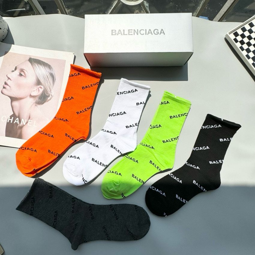 Ba1en*iaga socks ( 5 pairs)