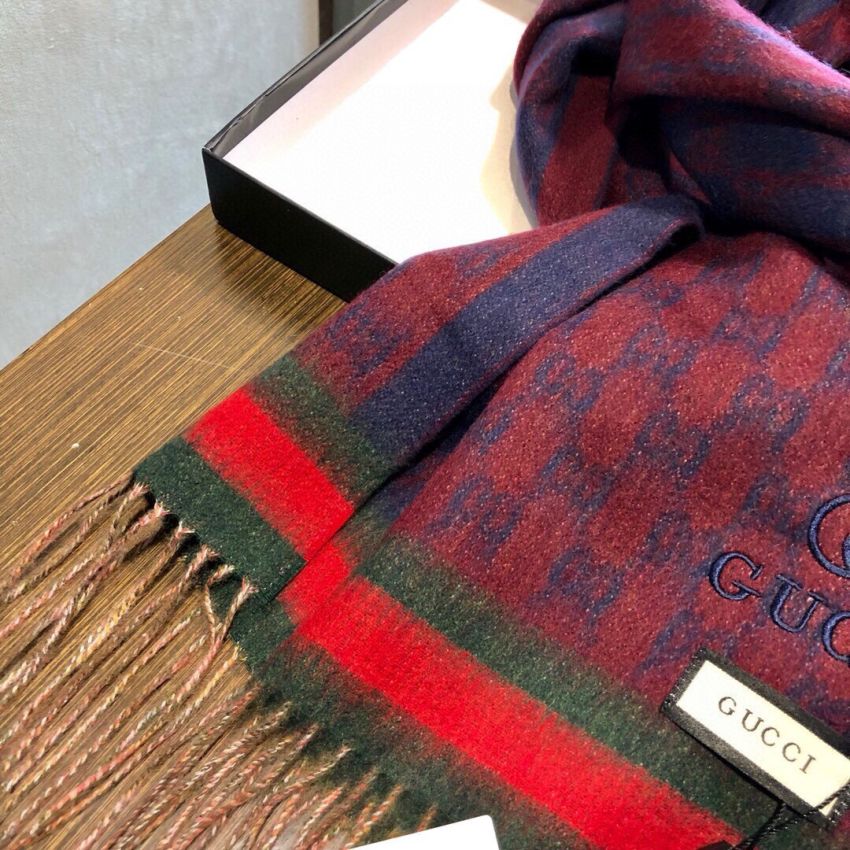 Gvc*1 Cashmere Scarf