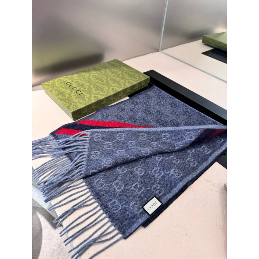 Gvc*1 Cashmere Scarf