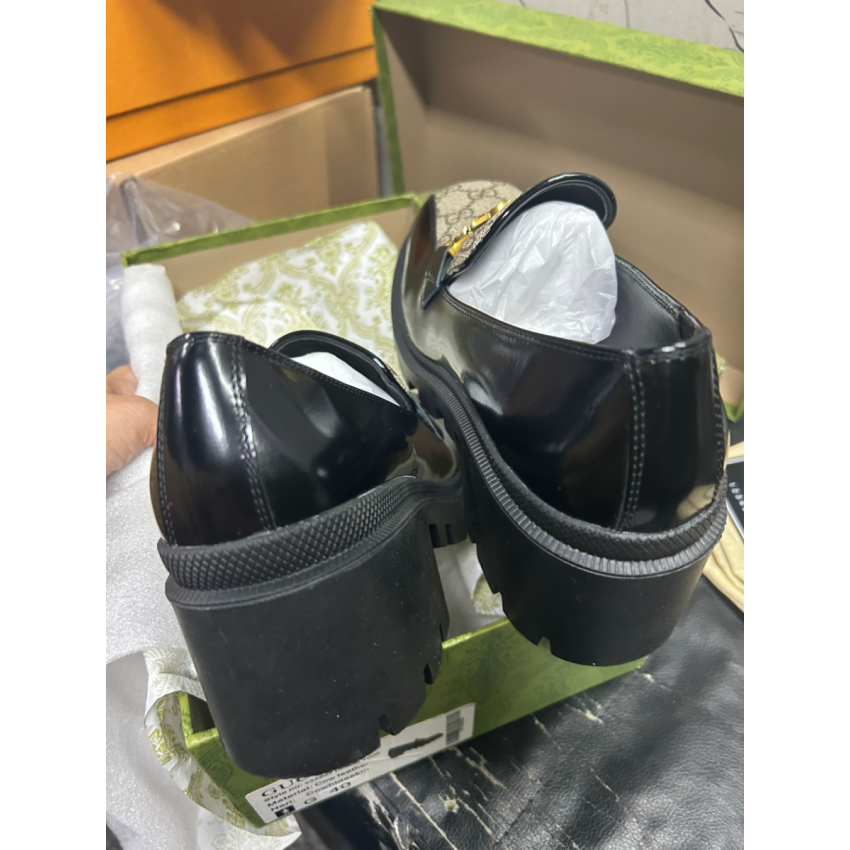 Gvc*1 Mocassins