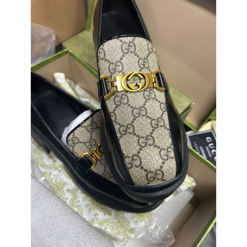 Gvc*1 Mocassins