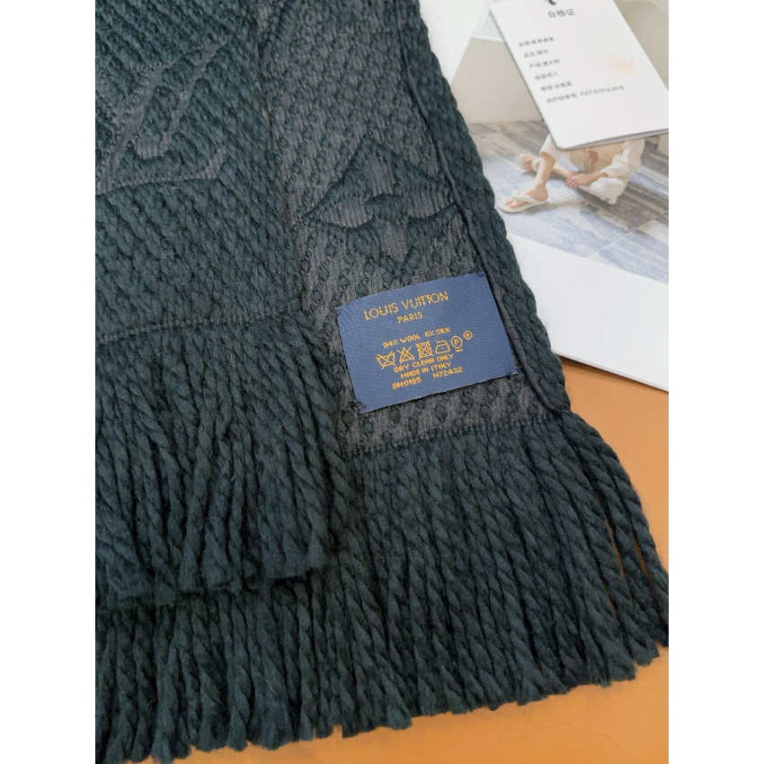 LV Cashmere scarf